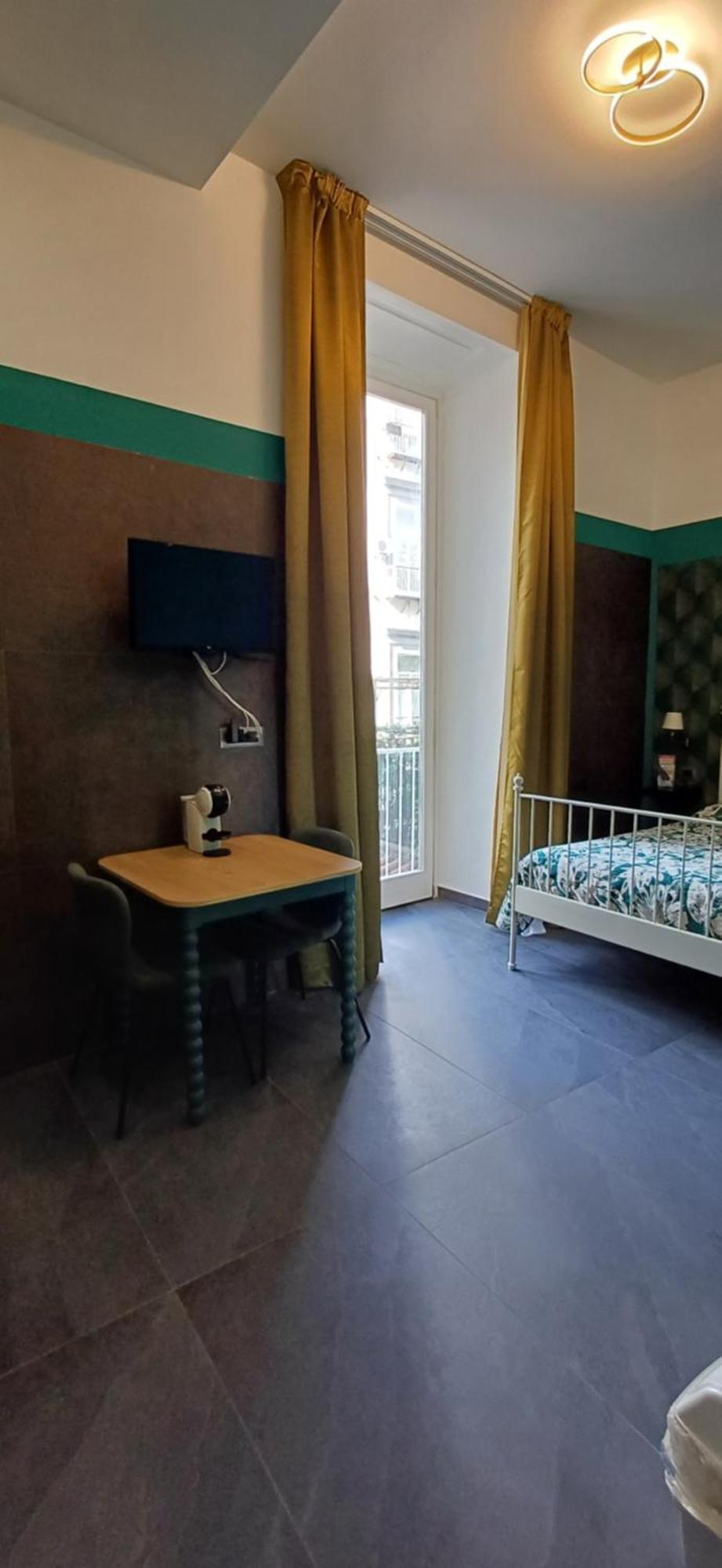 La Stanza A Parte Hotel Naples Exterior photo